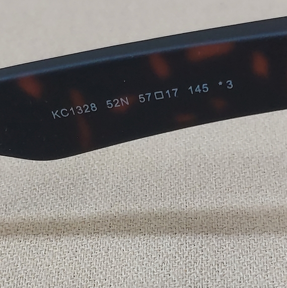 Kenneth Cole Reaction Men's Sunglasses Matte Brown  Rectangular Shape KC1328 52N - Picture 4 of 8